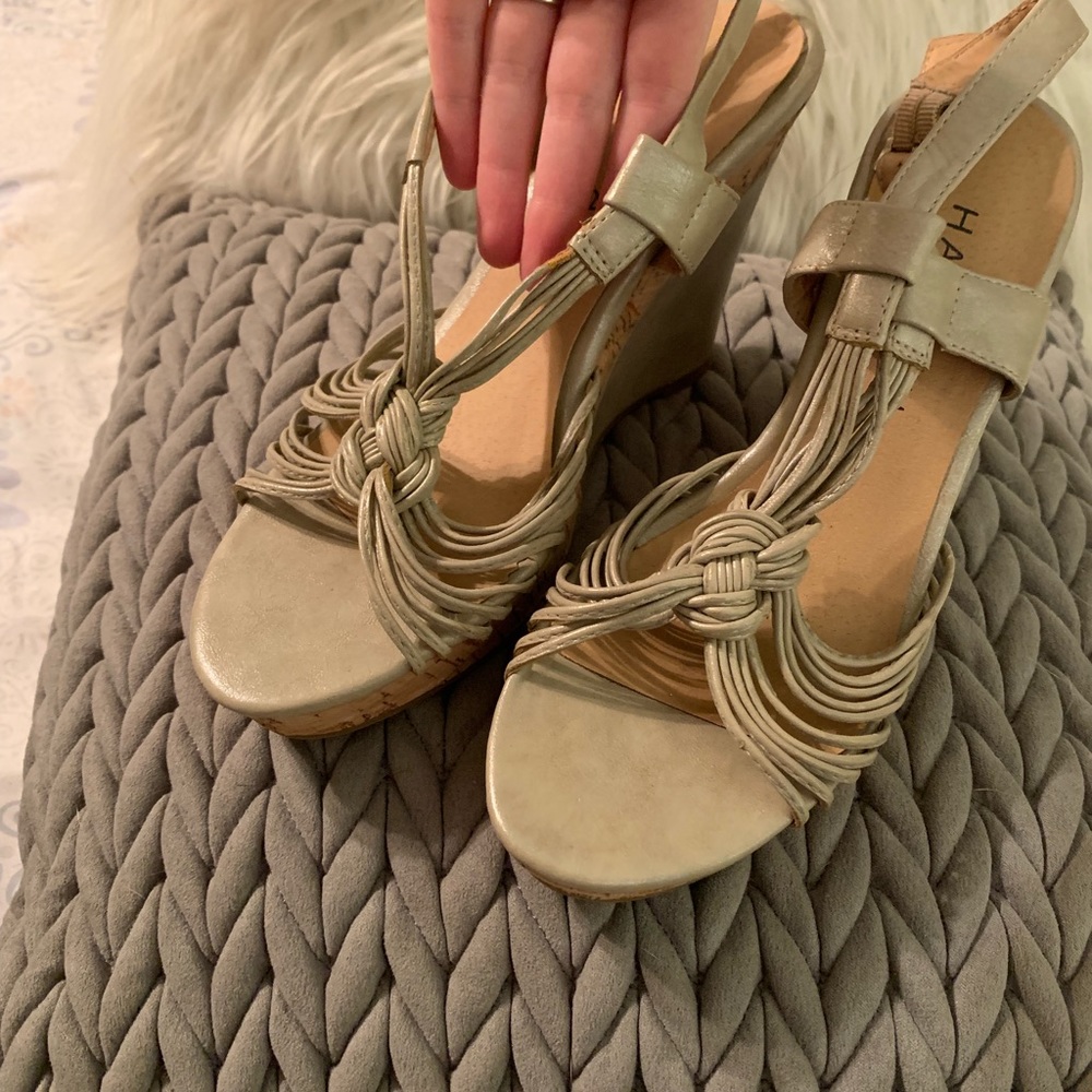Sandals - Picture 2 of 5